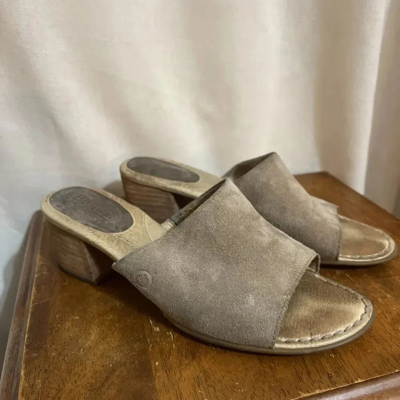 BORN Platform Slide Sandals Womens Size 7 Leather Suede Block Heel Open Toe Chic - Picture 11 of 11